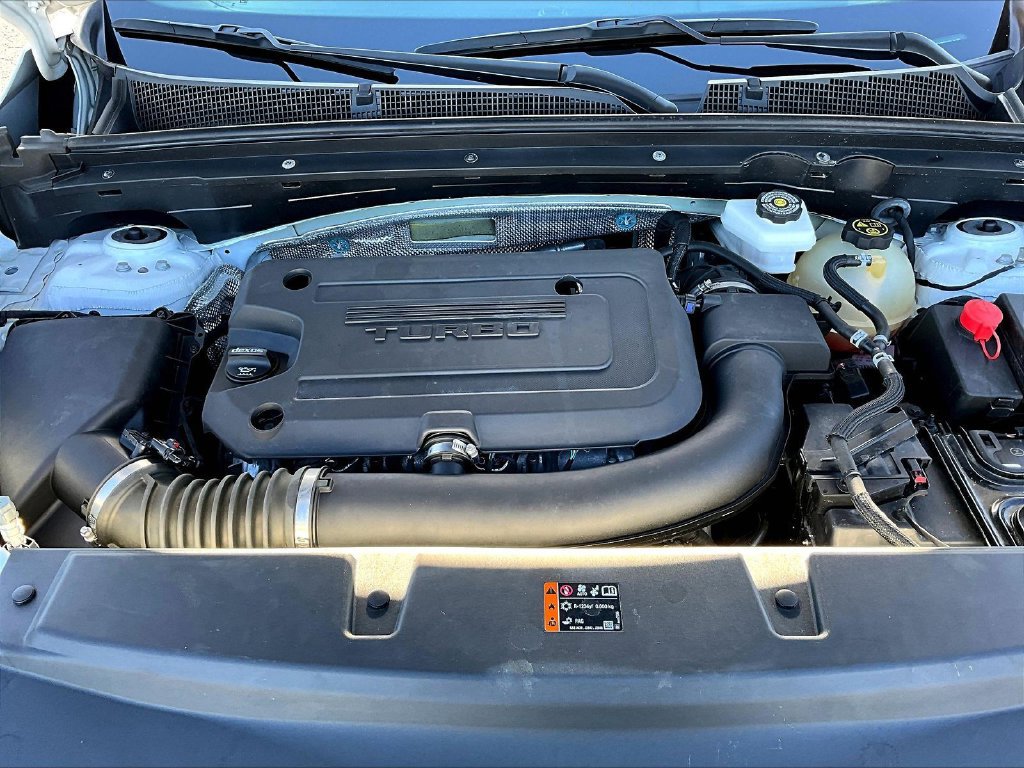 Used 2024 Buick Envision Preferred AWD/4WD image 32
