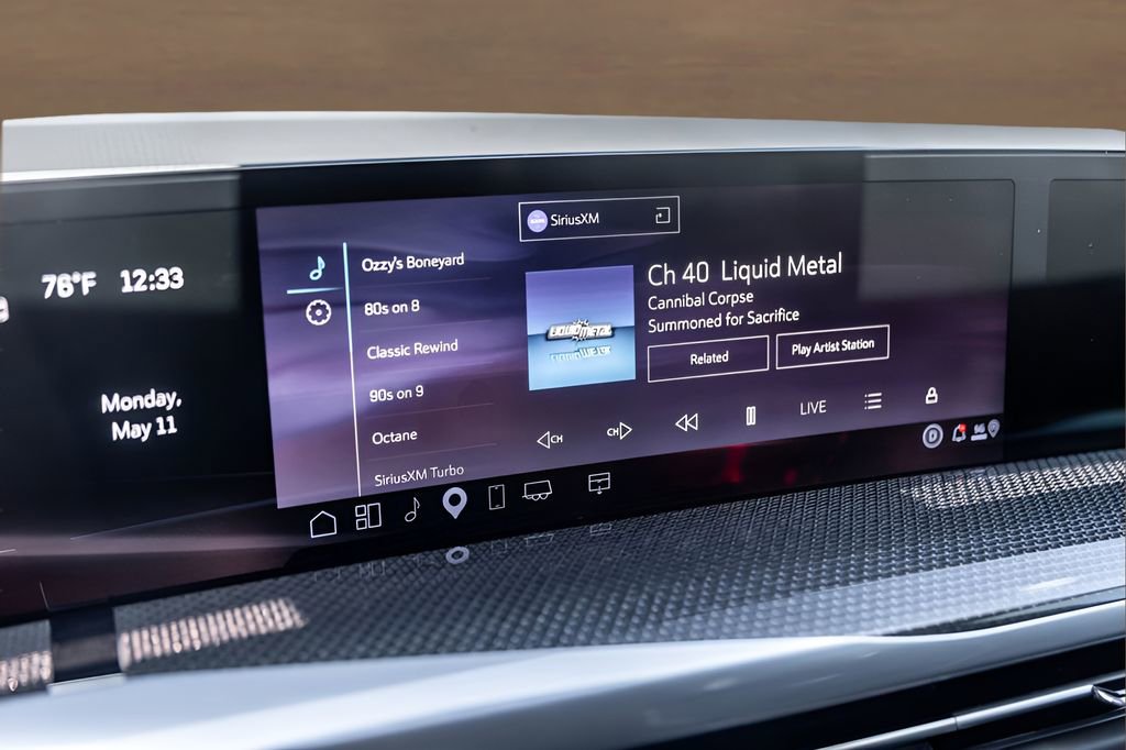 Certified 2025 Cadillac Escalade V AWD/4WD image 16