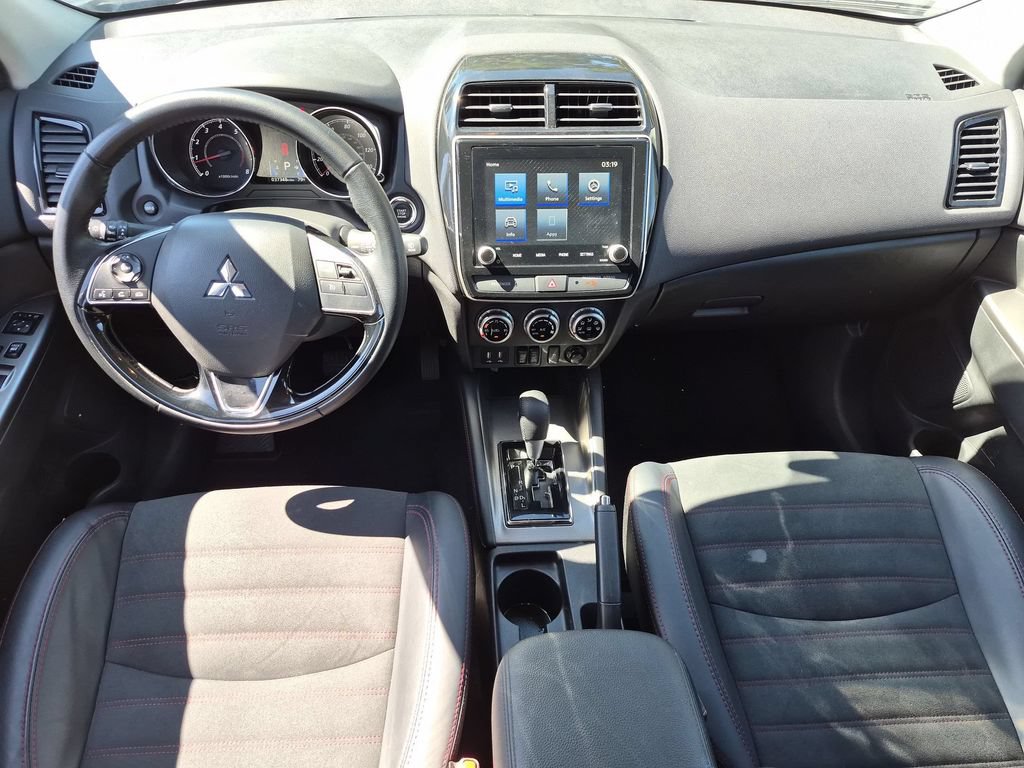 Used 2025 Mitsubishi Outlander Sport SE AWD/4WD image 26