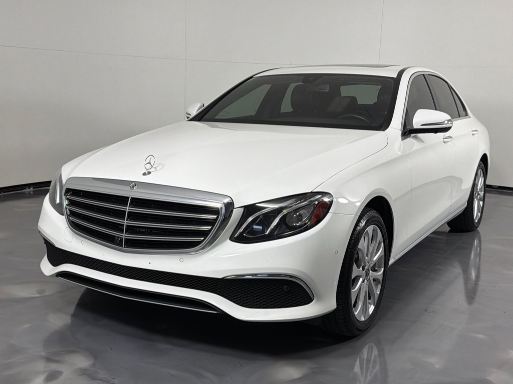 Used 2019 Mercedes-Benz E 300 4MATIC w/ Premium 1 Package image 10
