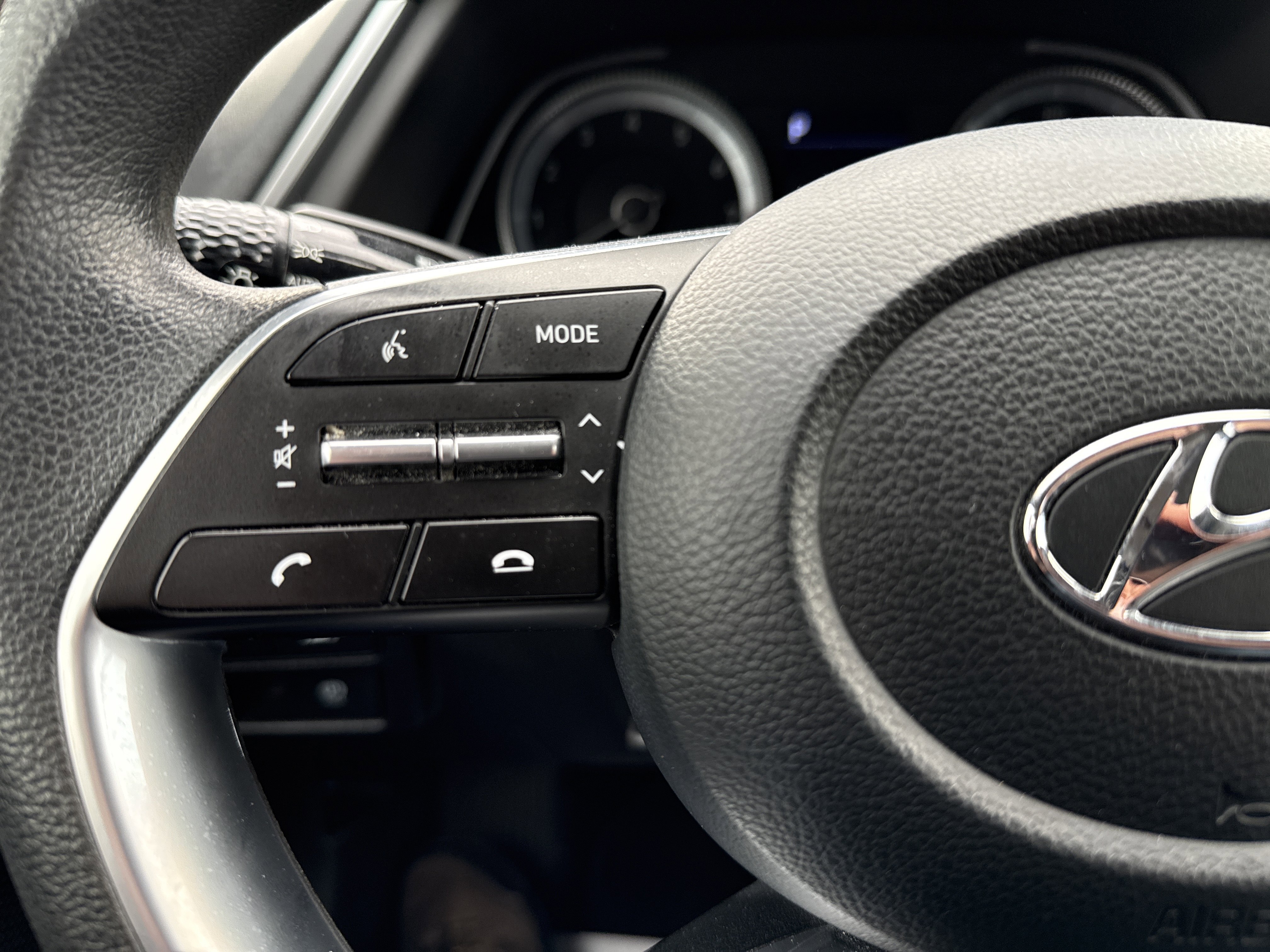 Used 2023 Hyundai Sonata SE image 18