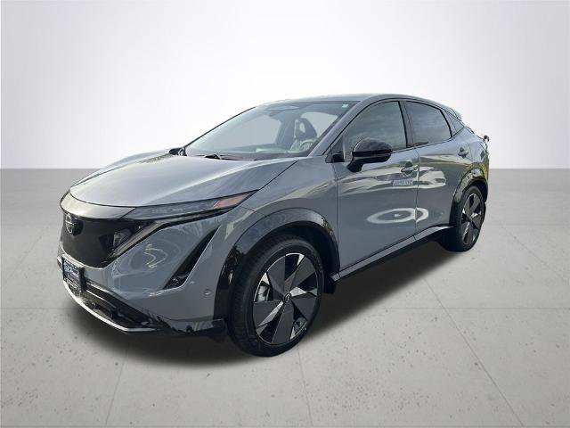 Certified 2025 Nissan Ariya Platinum image 2