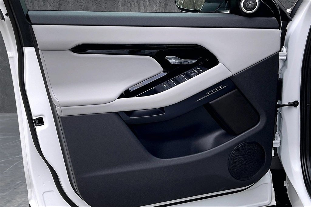 Certified 2026 Land Rover Range Rover Evoque S image 20