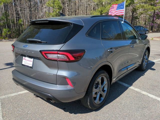 Used 2024 Ford Escape ST-Line image 4