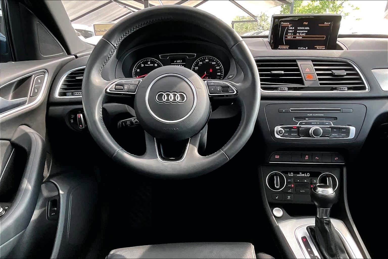 Used 2018 Audi Q3 2.0T Premium w/ Convenience Package FWD image 6