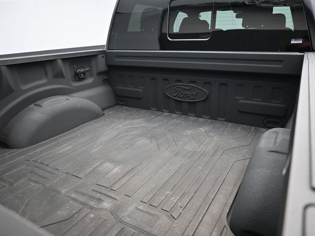 Used 2016 Ford F150 King Ranch w/ Equipment Group 601A Luxury image 10