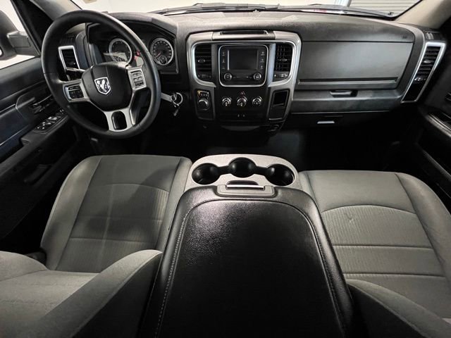 Used 2024 RAM 1500 Classic SLT image 17