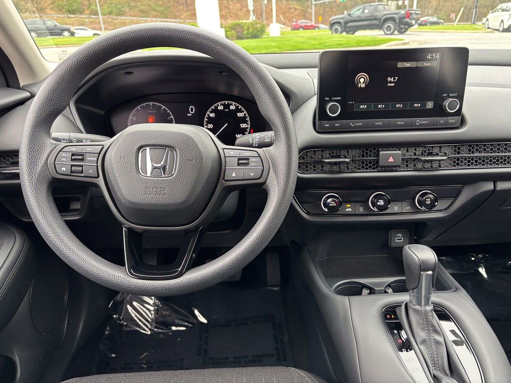 Used 2023 Honda HR-V LX image 19