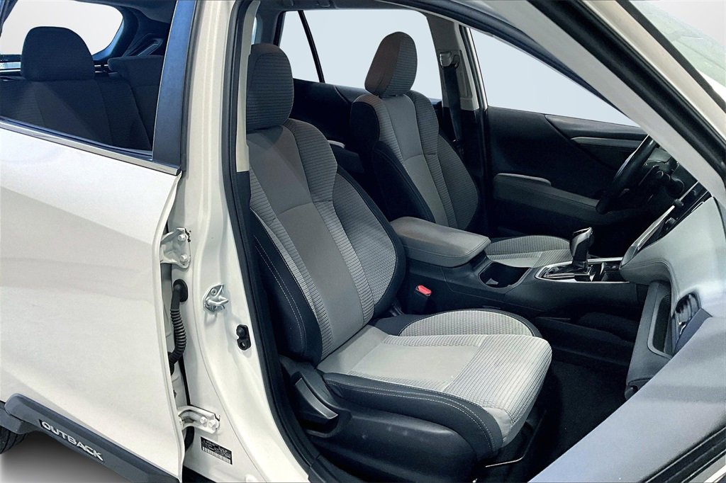 Used 2022 Subaru Outback Premium image 27