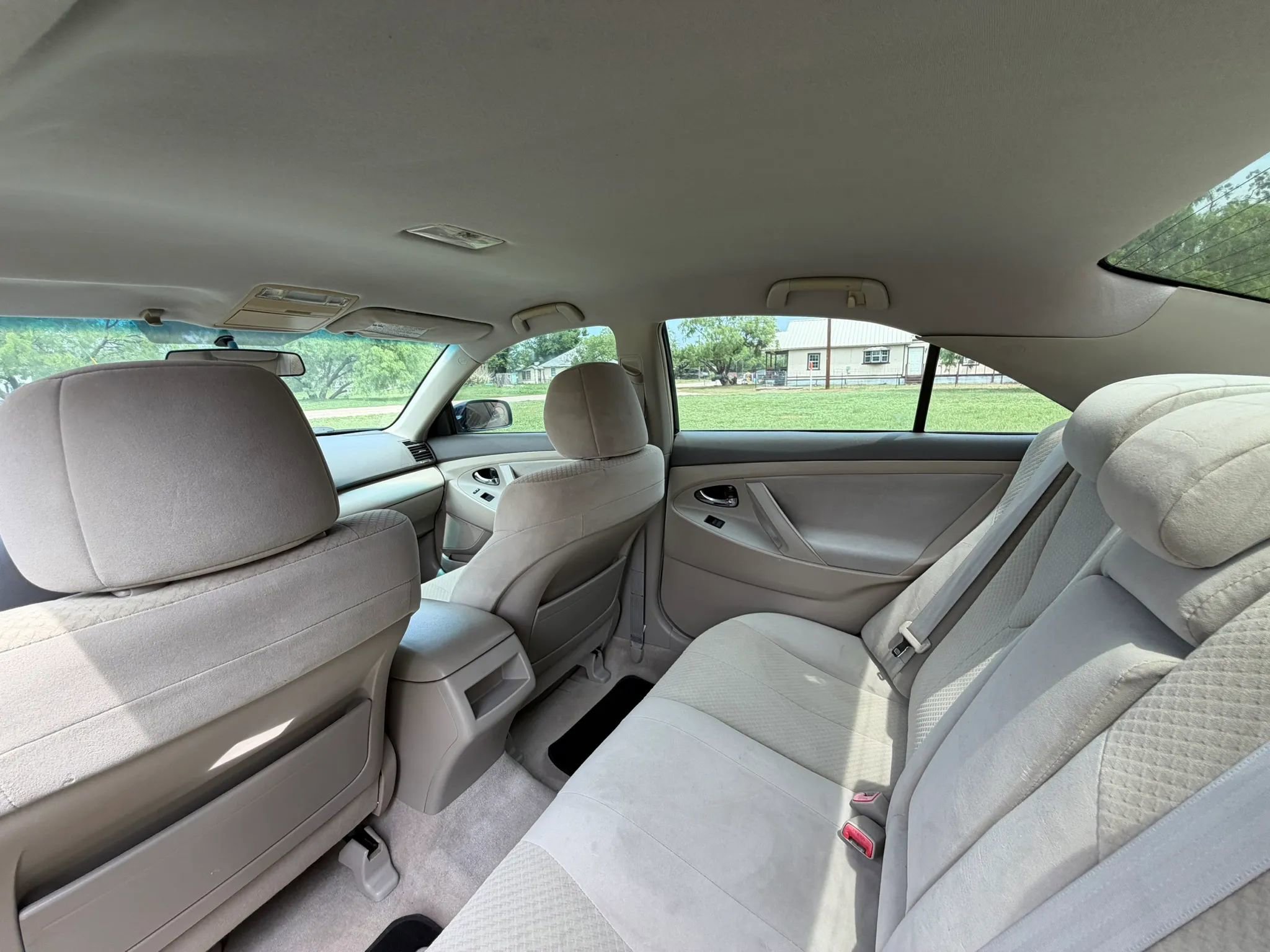 Used 2009 Toyota Camry LE FWD image 32