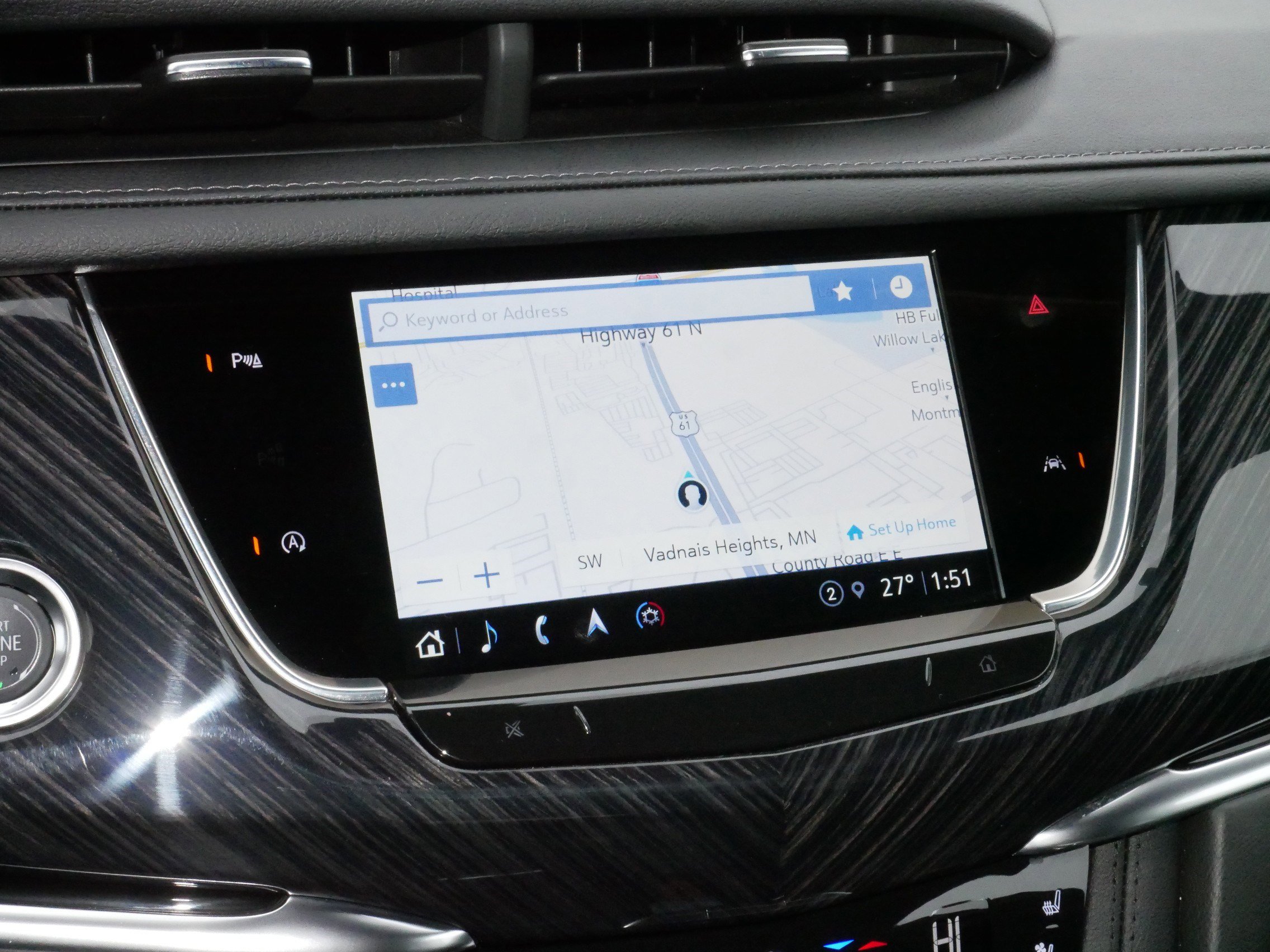 Certified 2025 Cadillac XT6 Premium Luxury image 25