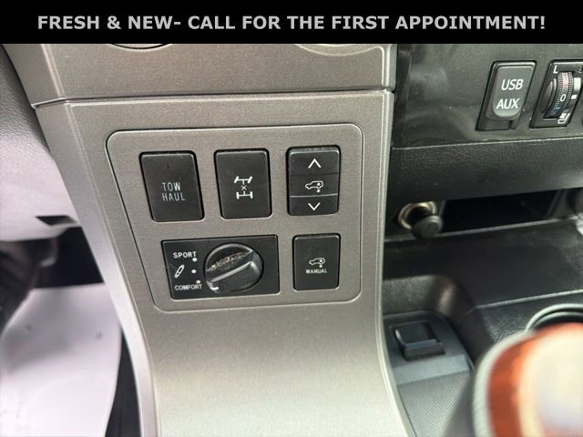 Used 2014 Toyota Sequoia Platinum image 24