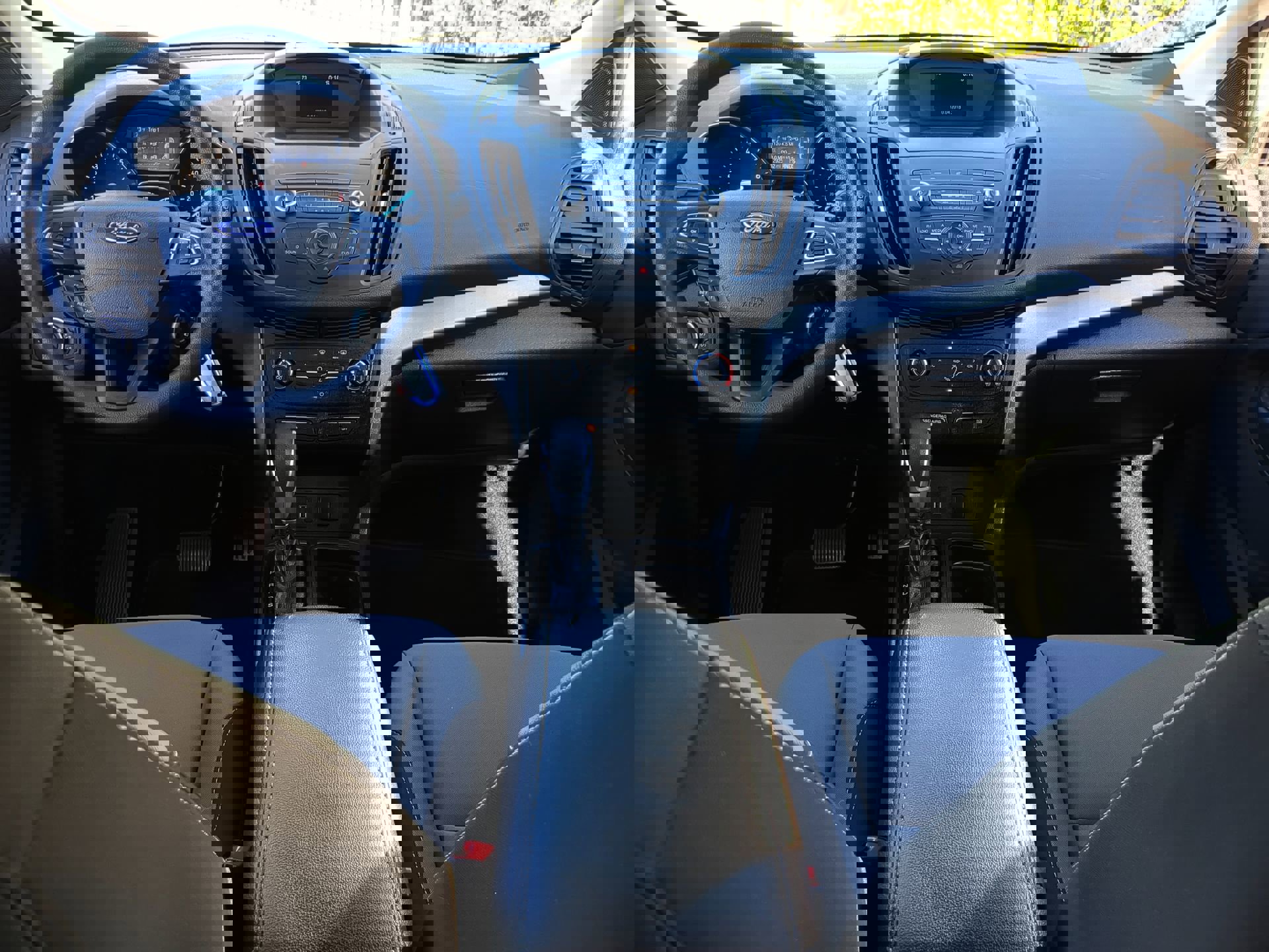 Used 2019 Ford Escape S image 14