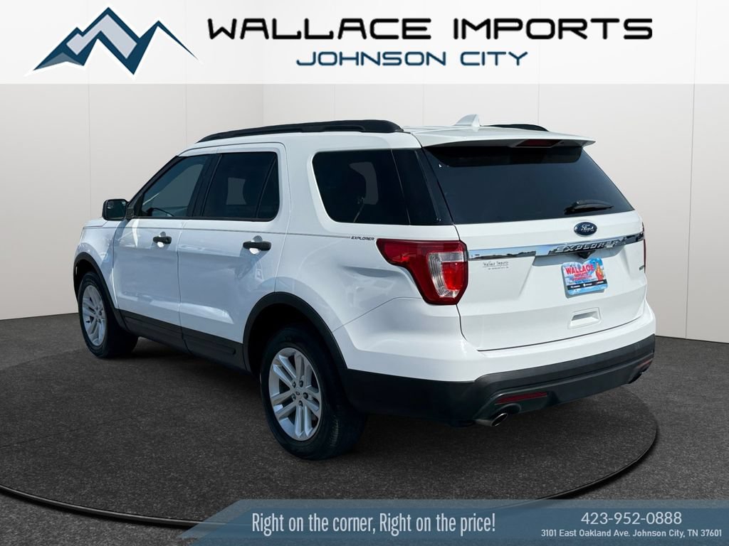 Used 2016 Ford Explorer 4WD image 3