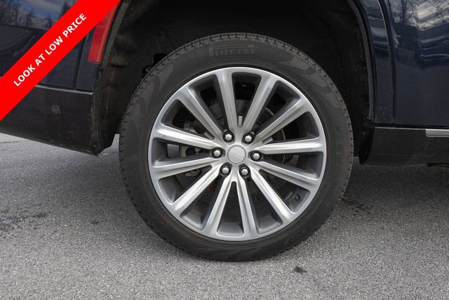 Used 2024 Jeep Grand Wagoneer Series I w/ Convenience Group III image 9