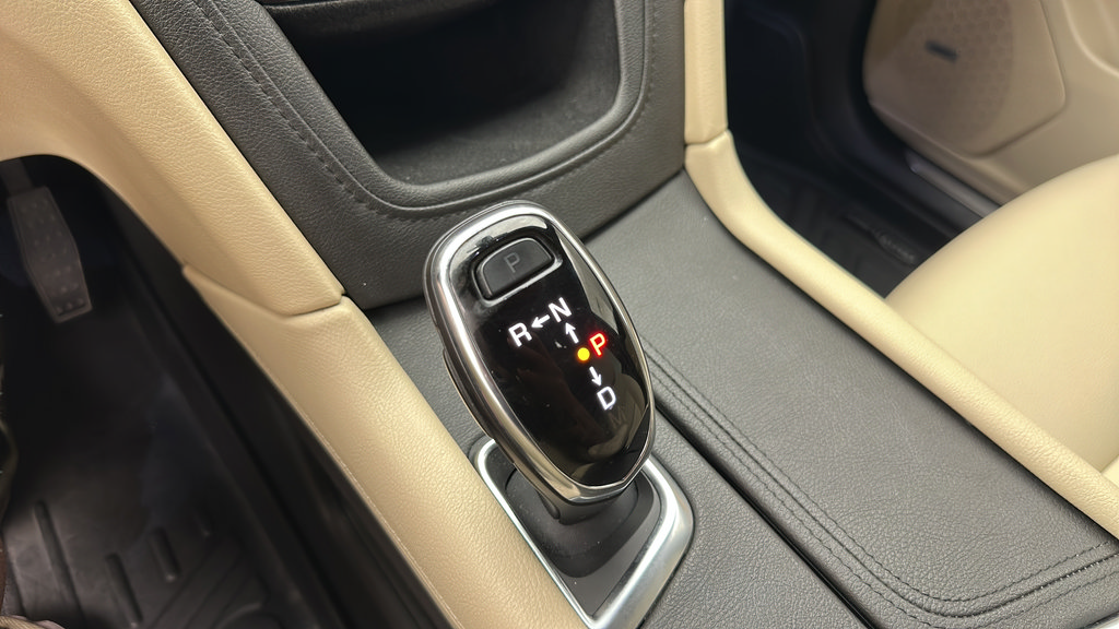 Used 2019 Cadillac XT5 AWD image 21