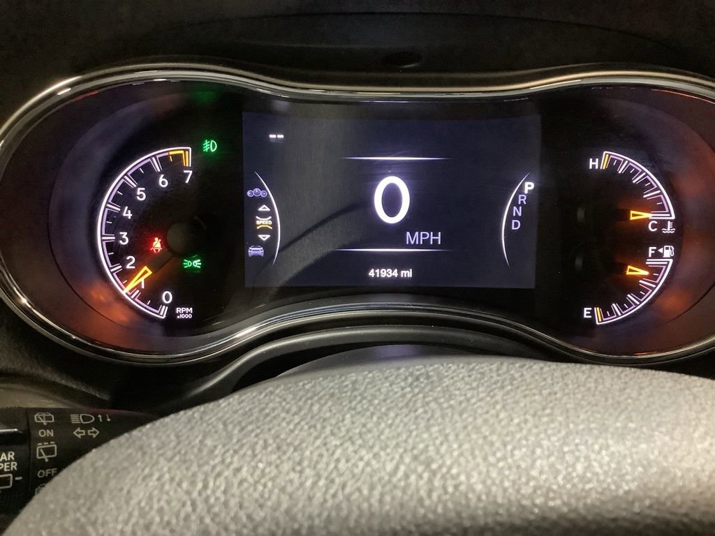 Certified 2018 Jeep Grand Cherokee Limited image 33