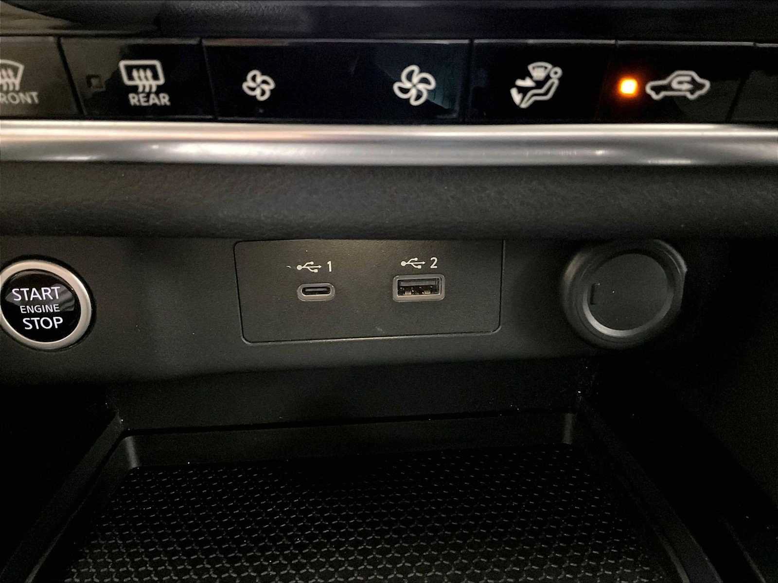 Used 2021 Nissan Rogue SV AWD/4WD image 39