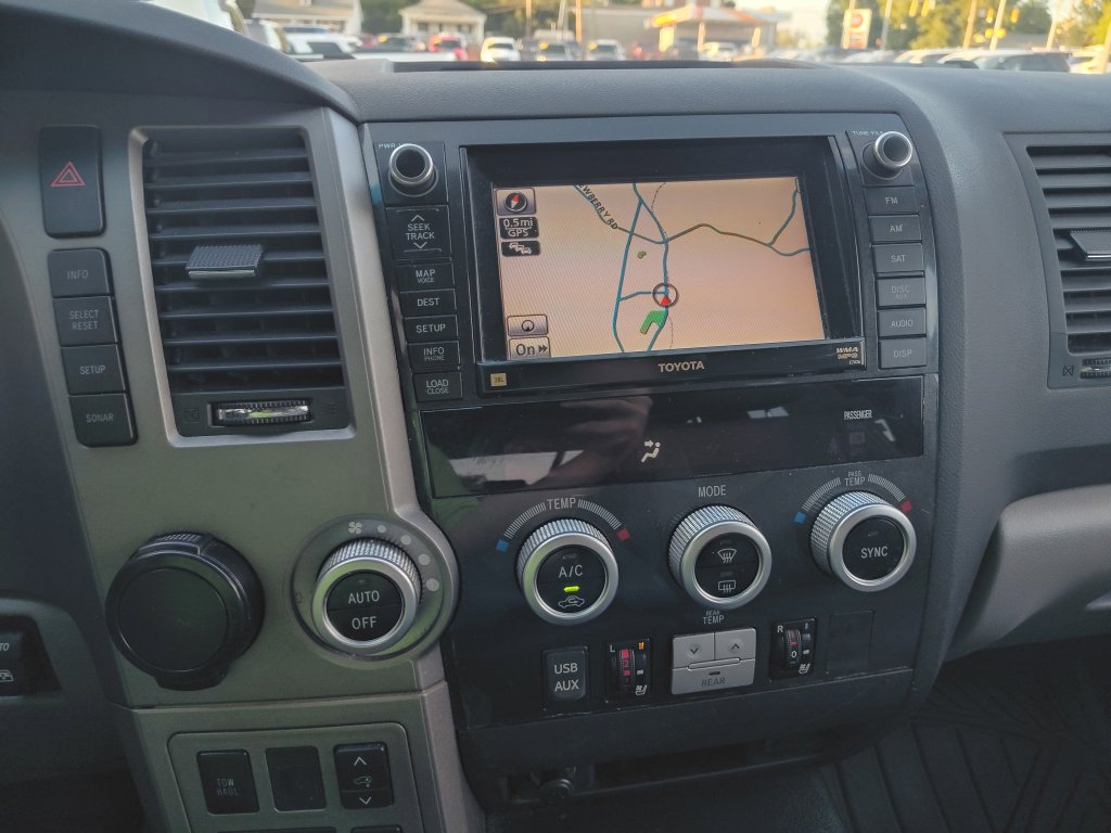 Used 2010 Toyota Sequoia Platinum image 12