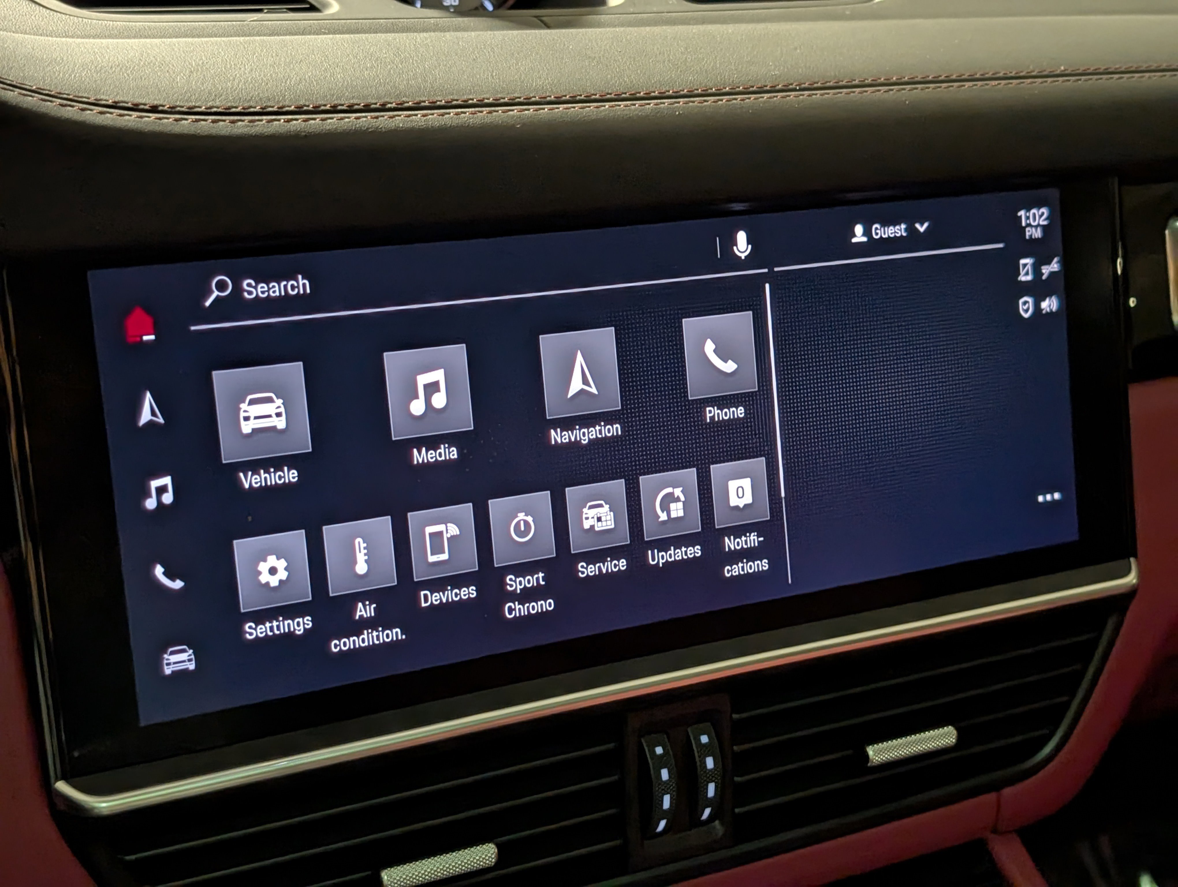 Certified 2022 Porsche Cayenne Turbo image 31