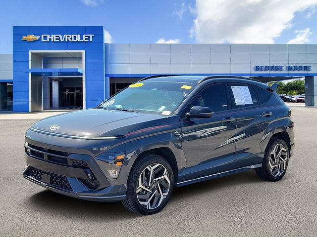 Used 2024 Hyundai Kona N Line AWD/4WD image 2