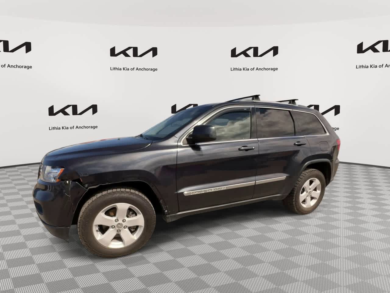 Used 2012 Jeep Grand Cherokee Laredo AWD/4WD image 5