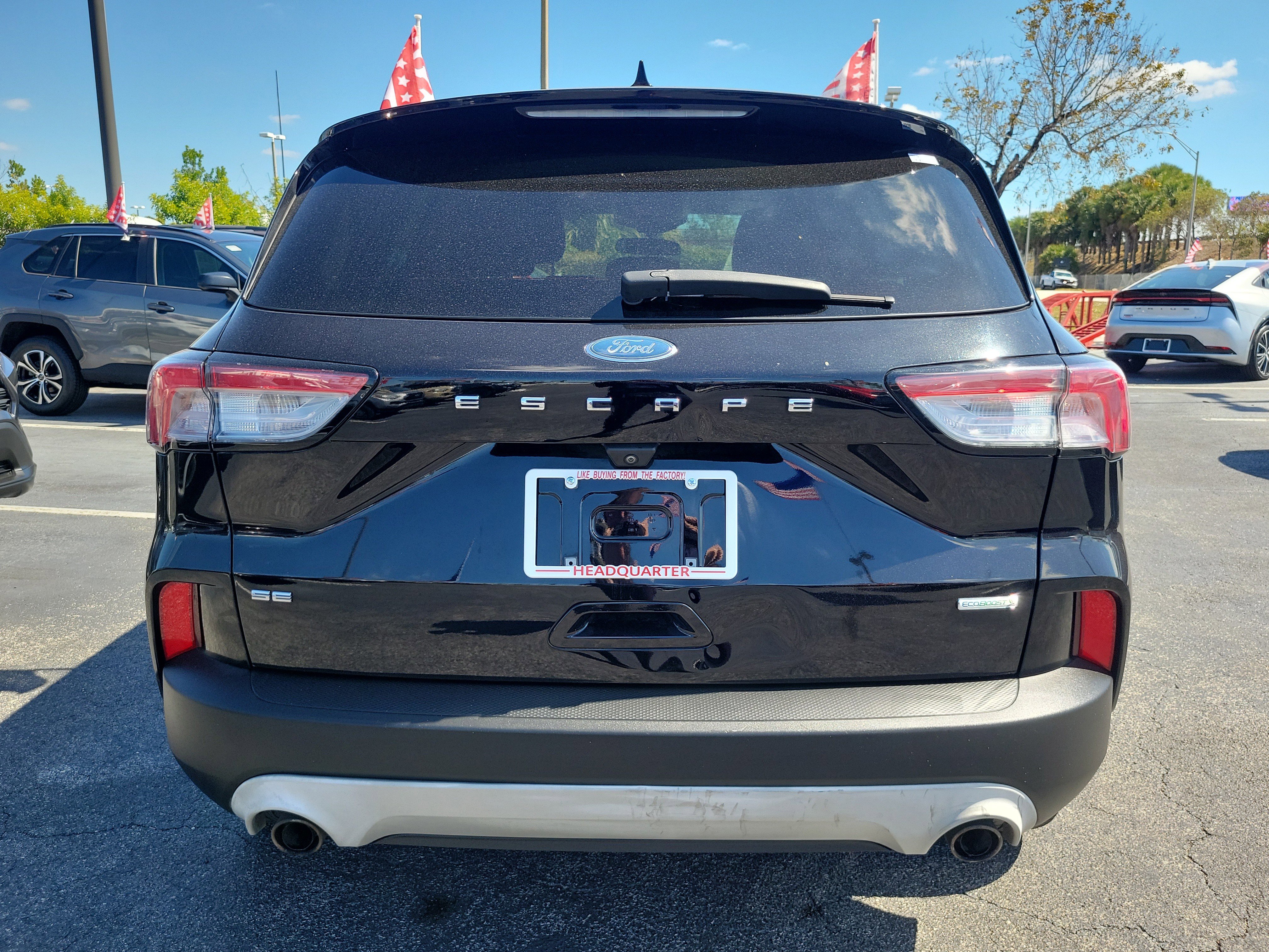 Used 2020 Ford Escape SE image 9