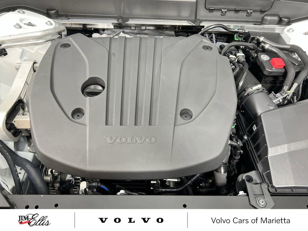 New 2026 Volvo XC60 B5 Plus w/ Protection Package Premier image 18