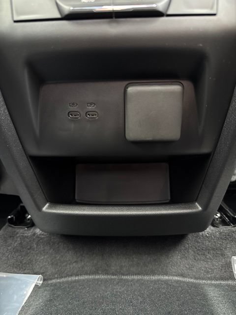 New 2026 Chevrolet Traverse LT w/ Sun and Wheel Package AWD/4WD image 45