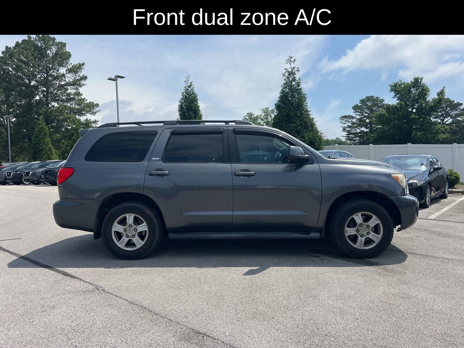 Used 2011 Toyota Sequoia SR5 RWD image 3