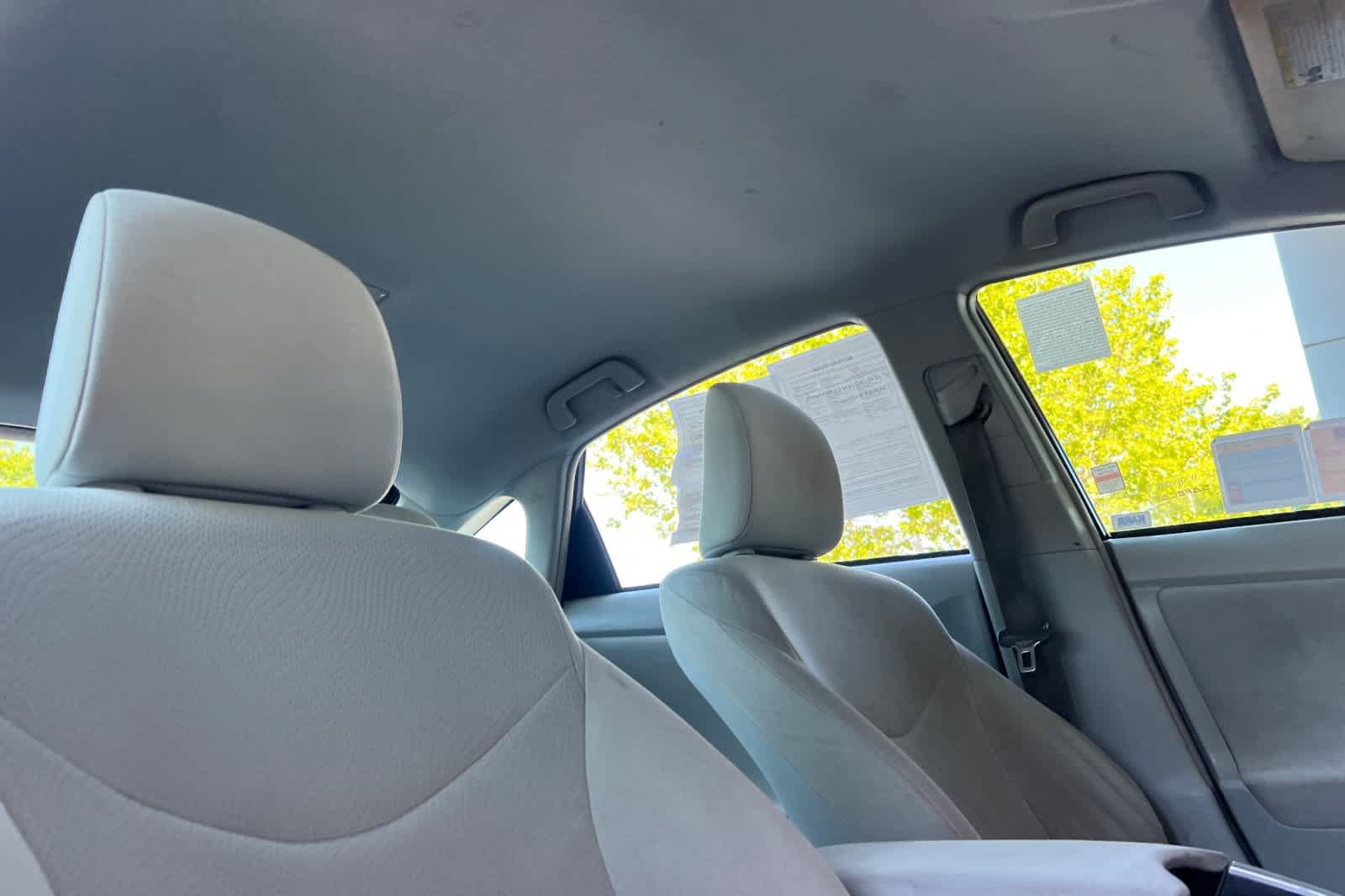 Used 2015 Toyota Prius Three FWD image 17