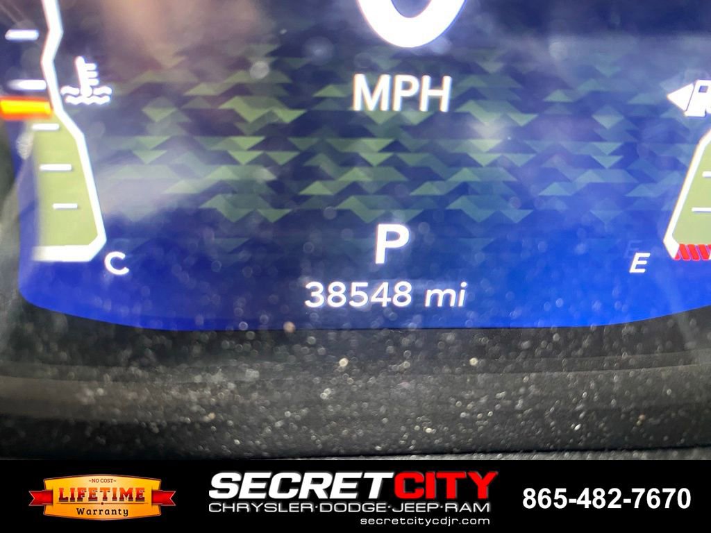 Used 2023 Jeep Gladiator Sport AWD/4WD image 19