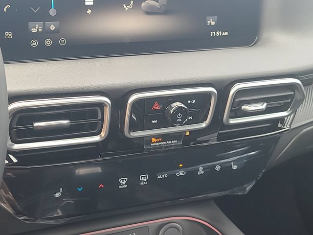 New 2026 Nissan Sentra SV w/ SV Convenience Package FWD image 19