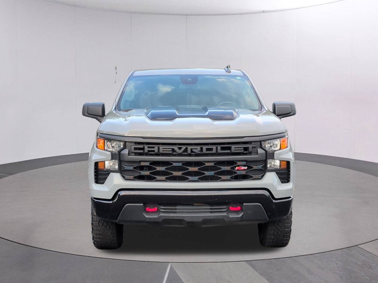 Used 2025 Chevrolet Silverado 1500 Custom Trail Boss AWD/4WD image 10
