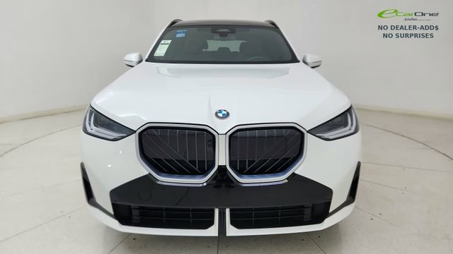 Used 2025 BMW X3 xDrive30i w/ Premium Package image 2