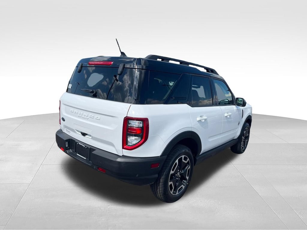 Used 2023 Ford Bronco Sport Outer Banks AWD/4WD image 5