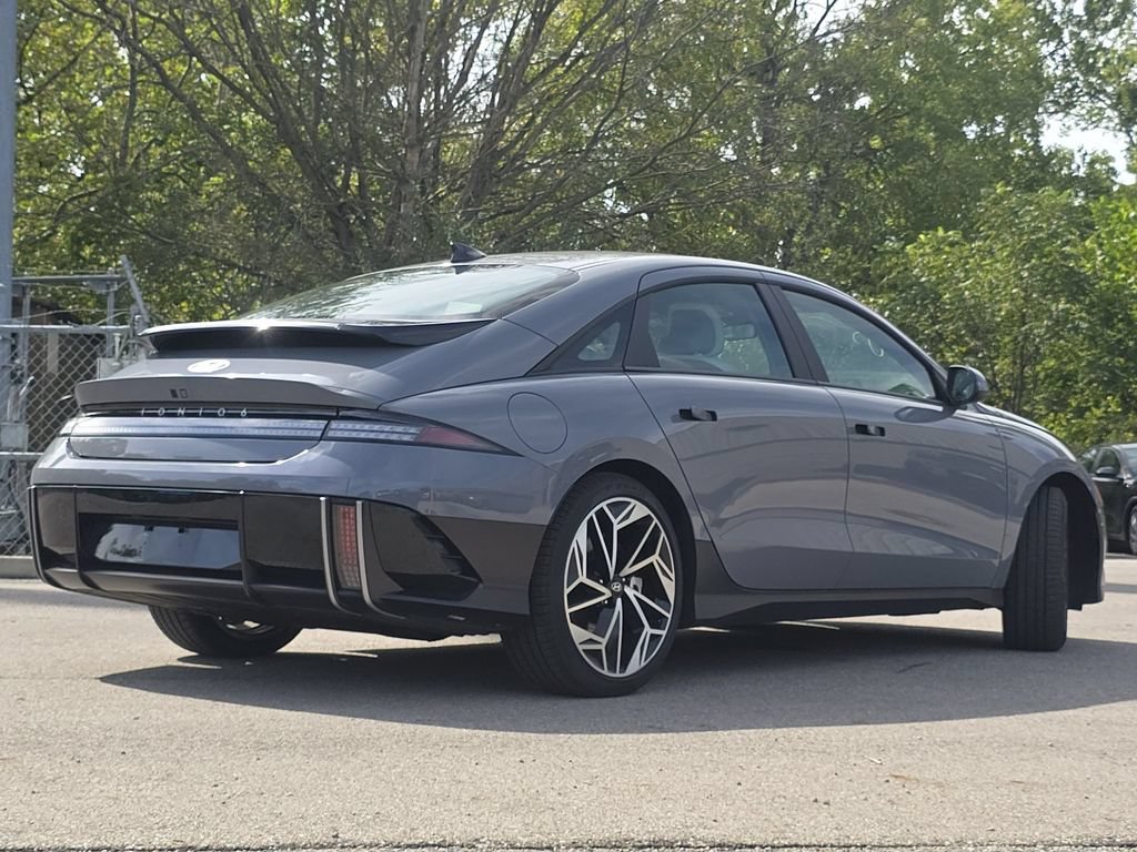 Used 2023 Hyundai Ioniq 6 SEL w/ Cargo Package AWD/4WD image 16