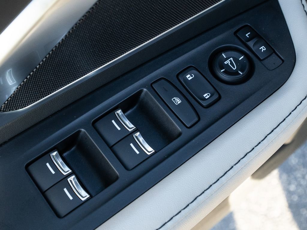 New 2026 Acura RDX SH-AWD image 23