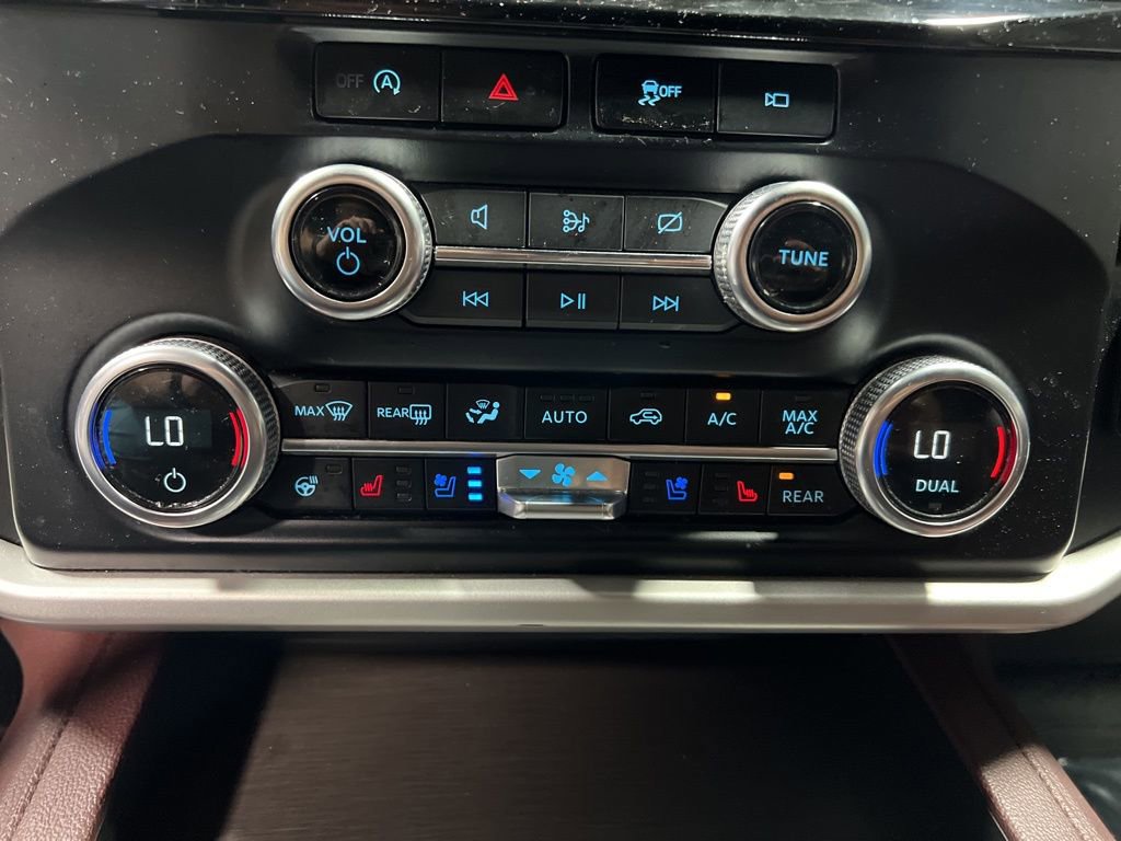 Used 2024 Ford Expedition Limited image 35