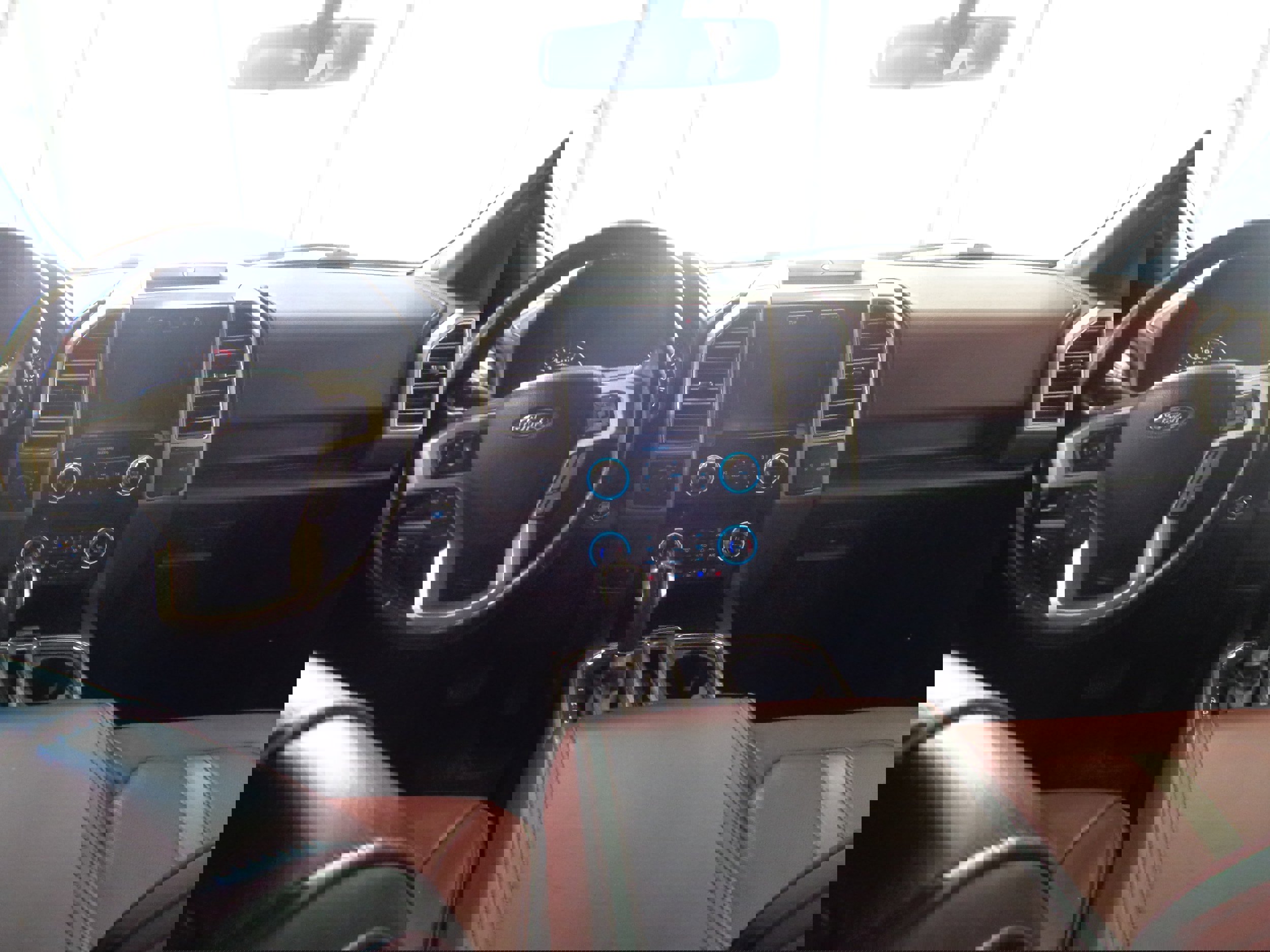 Used 2018 Ford F150 Platinum image 13