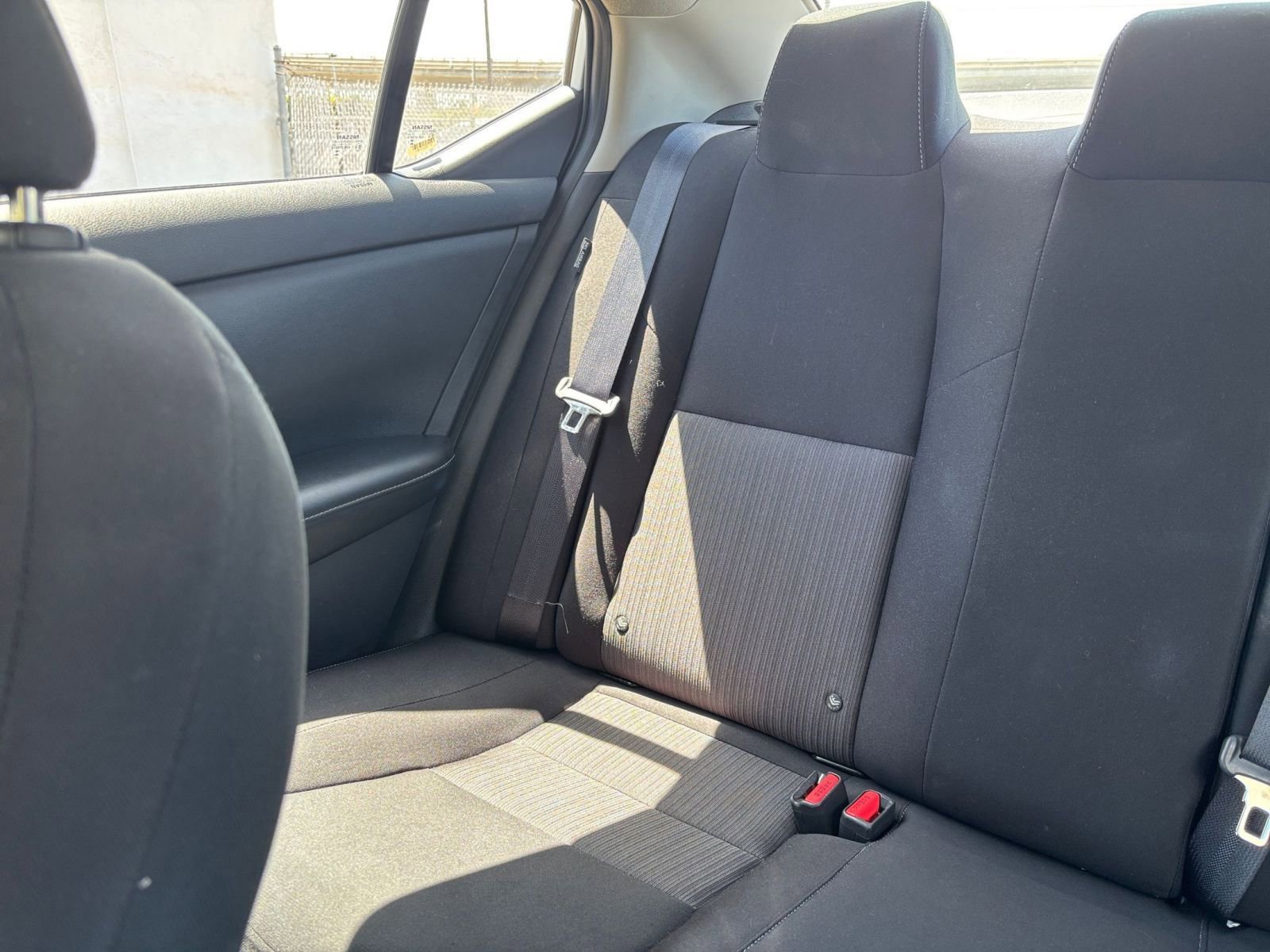 Used 2025 Nissan Sentra SV FWD image 37