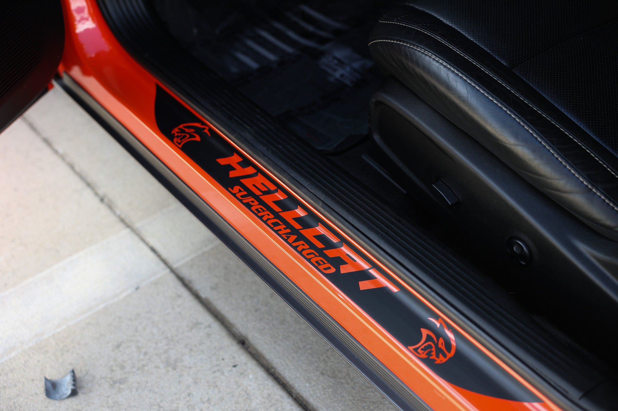 Used 2016 Dodge Challenger SRT Hellcat RWD image 50