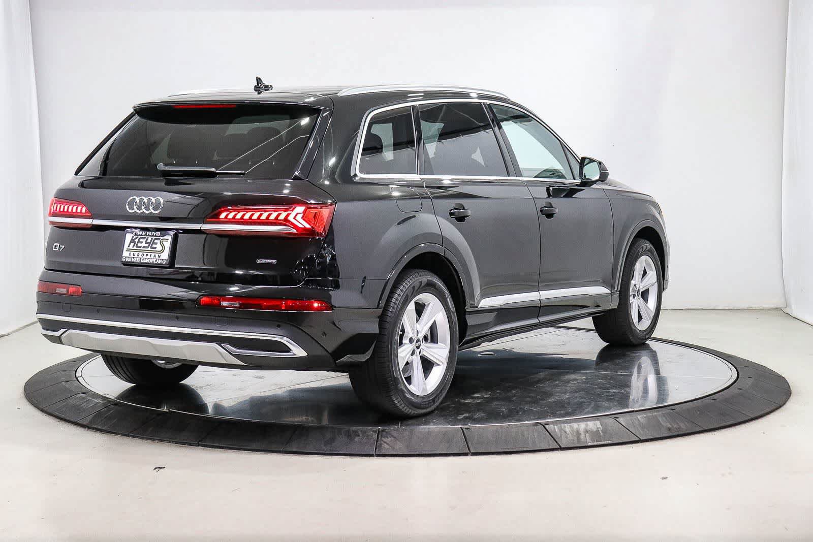 Used 2024 Audi Q7 2.0T Premium w/ Convenience Package AWD/4WD image 4