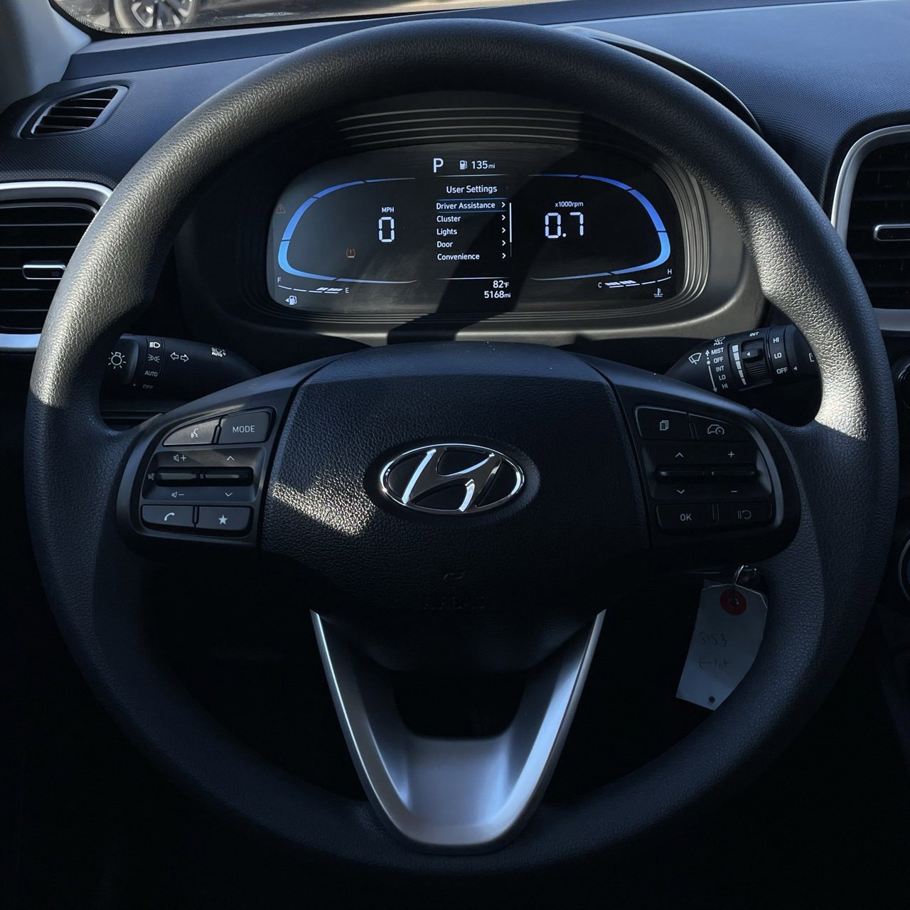 Used 2025 Hyundai Venue SE image 12