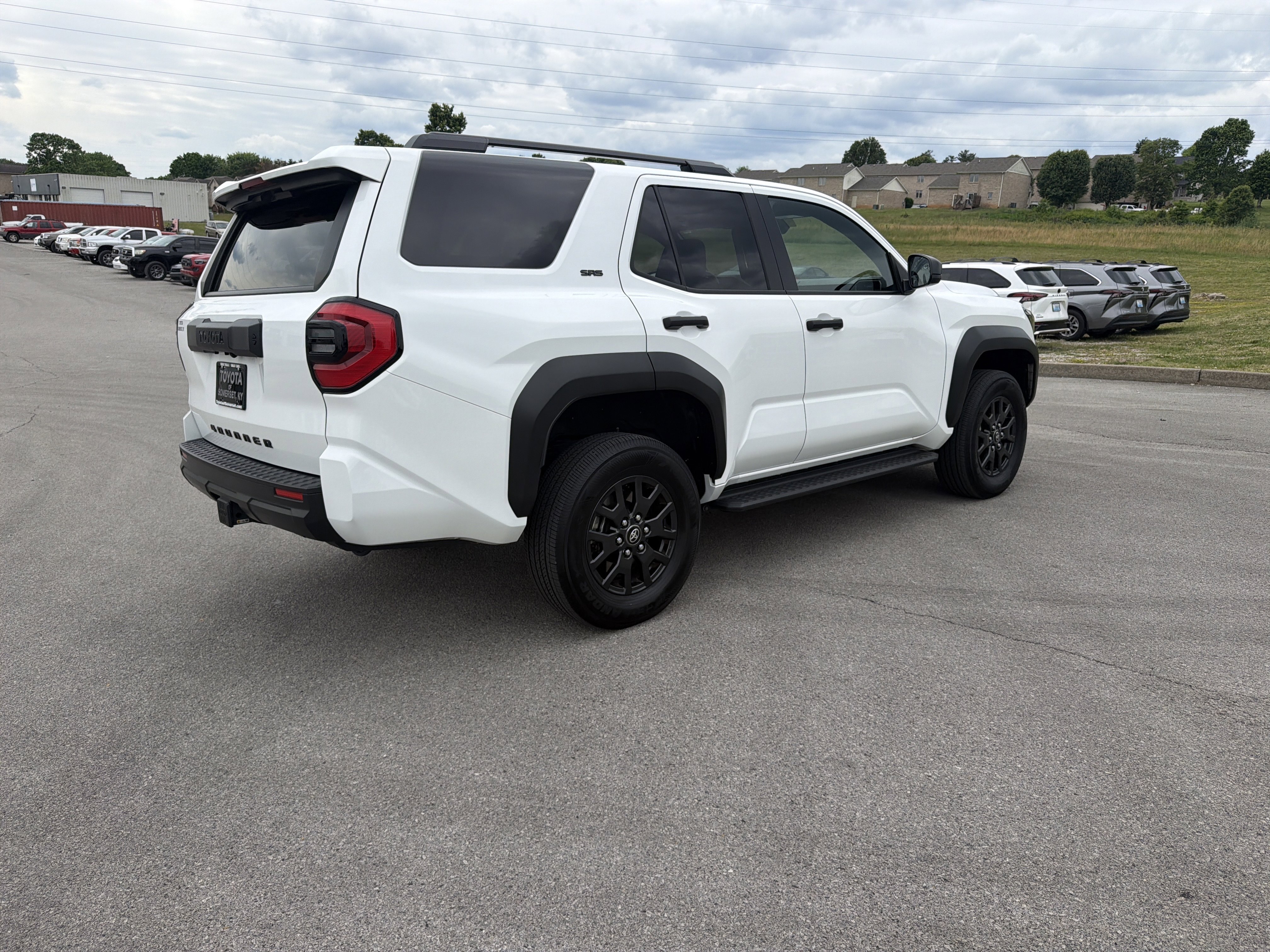 Certified 2025 Toyota 4Runner SR5 AWD/4WD image 7