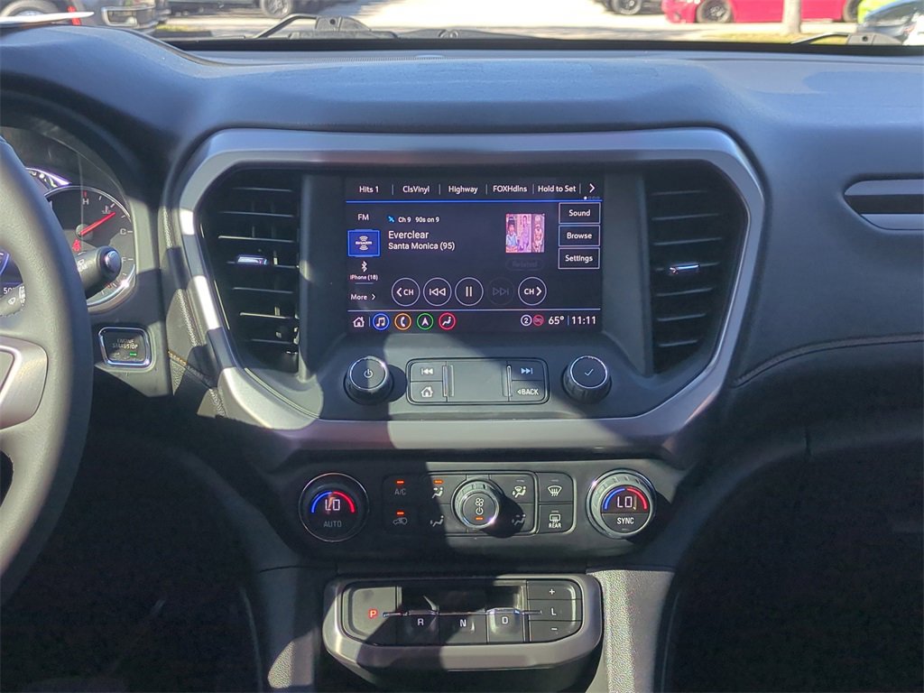 Used 2022 GMC Acadia AT4 w/ Technology Package image 20