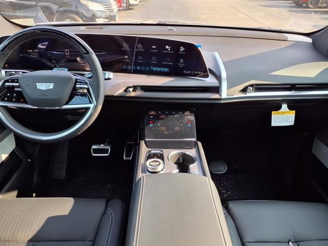 New 2026 Cadillac Vistiq Sport image 18