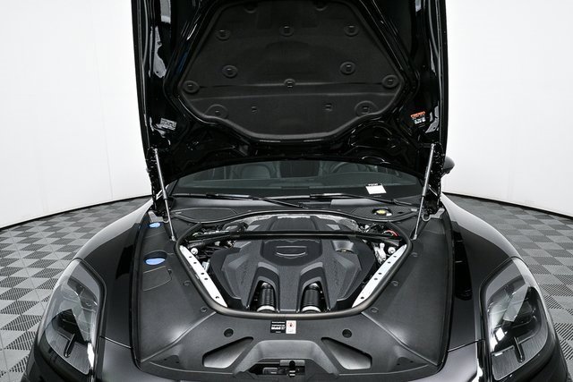 New 2025 Porsche Panamera 4 image 34