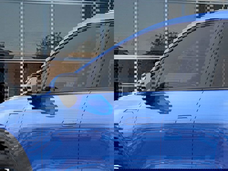 New 2026 Chevrolet Equinox EV LT image 12