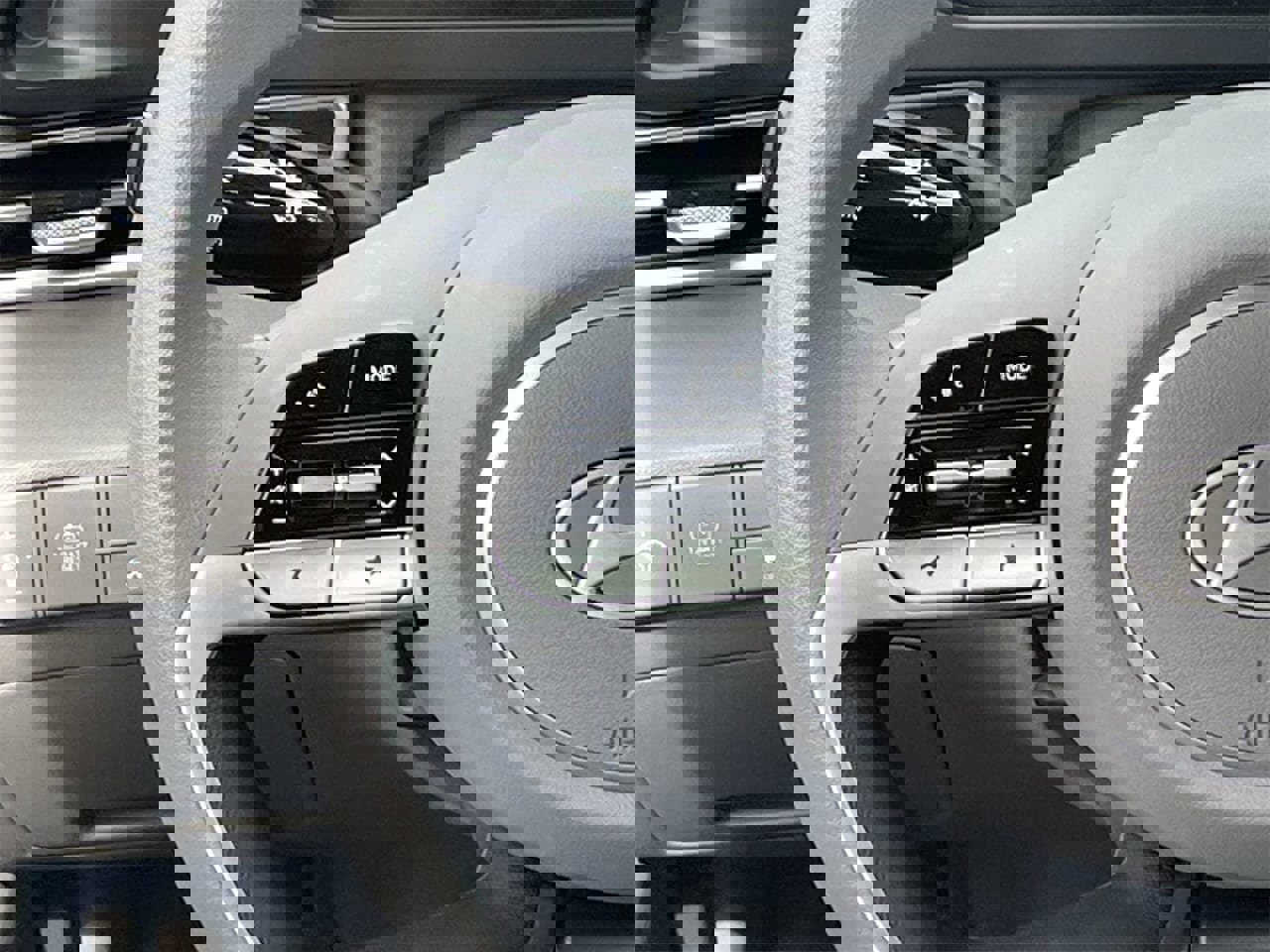 New 2026 Hyundai Elantra Blue FWD image 22